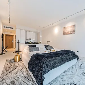 Rent Like - Apartament Deo Plaza - Old Town Danzig